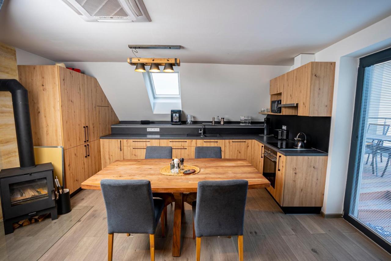 Apartmany V Podzamci Наход Экстерьер фото